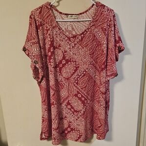 3x red short sleeve shirt